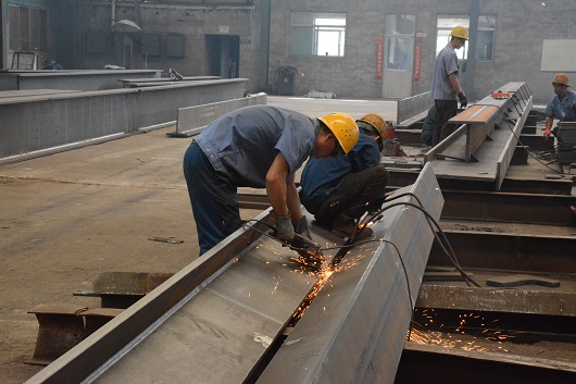 鋼結構生產廠家的責任不止有安全和質量，還有……